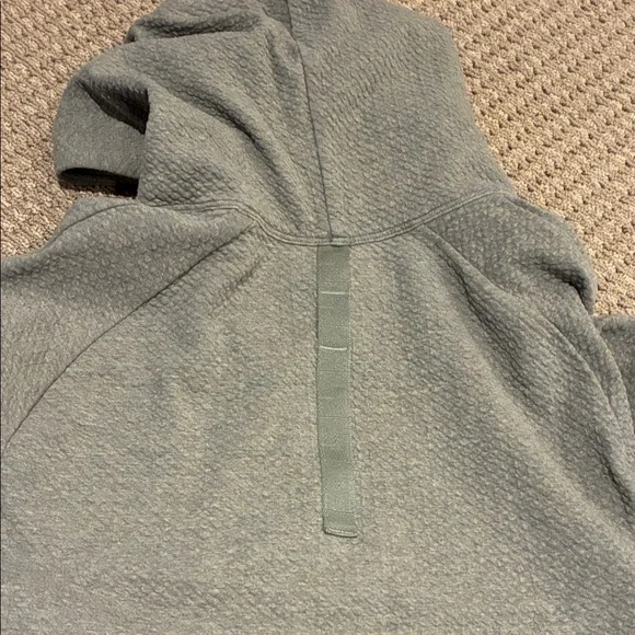 Textured  Lululemon Hoodie - Picture 5 of 5